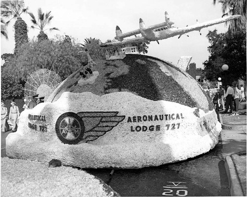 Rose Parade float, backside, 1946--International Association of Machinists, District Lodge 727