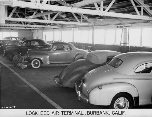 Lockheed Air Terminal Auto Shop: General view of shop