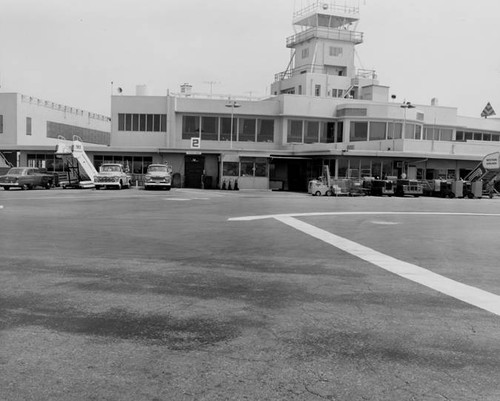 Lockheed Air Terminal, Burbank, 1960