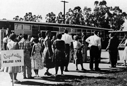 Student registration, Los Angeles State College, San Fernando Valley Campus, Northridge, 1956