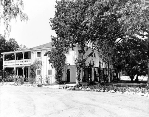 Leonis Adobe, 1950