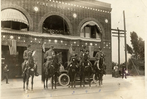 Glendale's police force, 1916