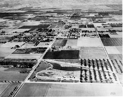 Woodland Hills, 1949