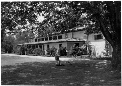 The North Hollywood Regional Library, c. 1970