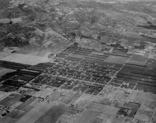 Aerial view of Granada Hills, 1940