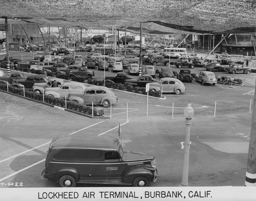 Lockheed Air Terminal, public parking lot