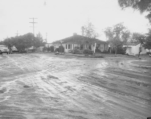 Flood damage in Burbank, 1964