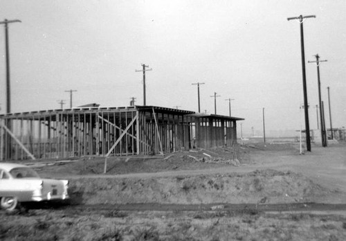 Construction of first building at California State University, Northridge in 1956