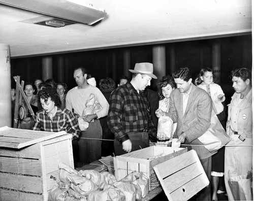 Cooperative market, 1948--International Association of Machinists, District Lodge 727