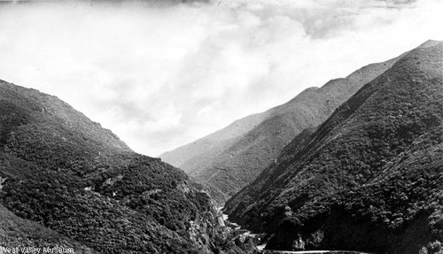 Narrows, Topanga Canyon, circa 1920