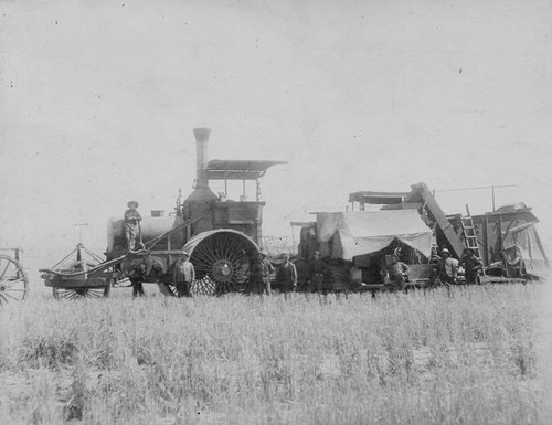 Hubbard-Wright farming crew, circa 1900