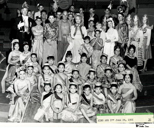 Valley Music Theatre, cast photo, The King and I, Woodland Hills, 1966