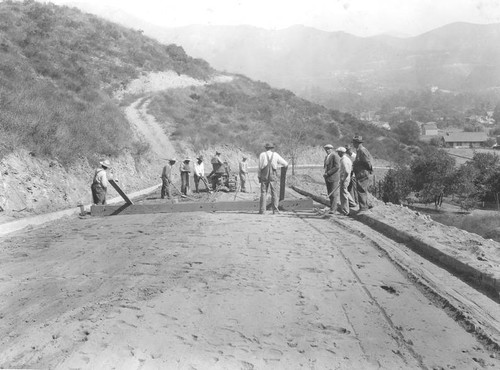Grading crew, Hillside Drive, Glendale, circa 1927