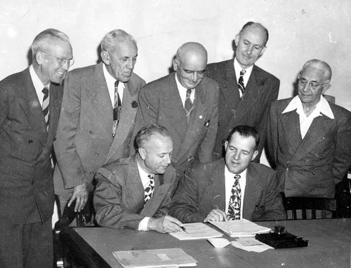 North Hollywood Community Chest Advance Gifts Committee meeting, North Hollywood, 1948