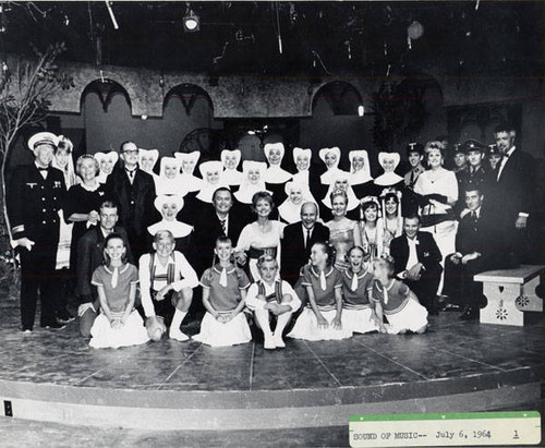 Valley Music Theatre, cast photo, The Sound of Music, Woodland Hills, 1964