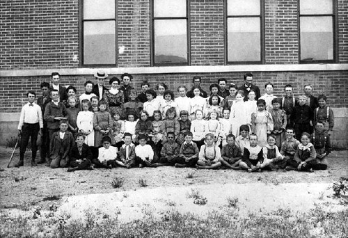 Morningside Elementary school, circa 1900