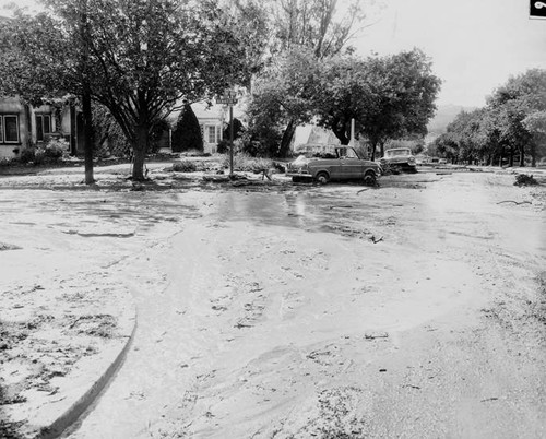 Flooded intersection, Burbank, 1964