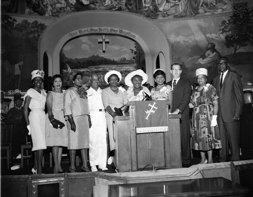 Bethune Women's Day guests and speakers posing together at Second Baptist Church, Los Angeles, 1962