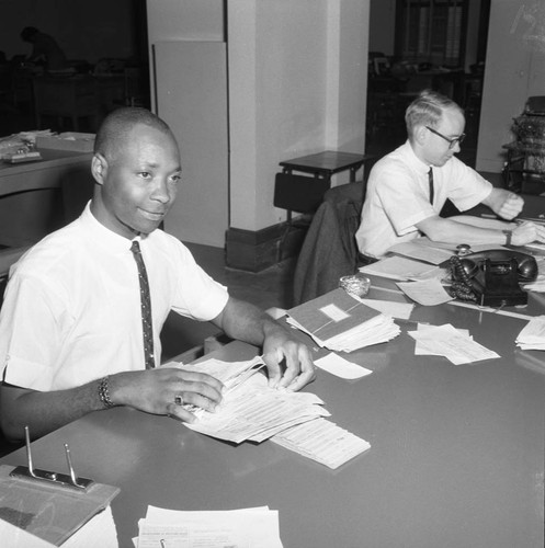 Western Union agents, Los Angeles