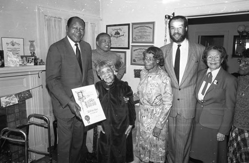 Tom Bradley posing with supercentenarian Katherine Isabel Jones, Los Angeles, 1989