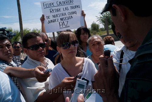 Military press briefing, Juárez, 2008