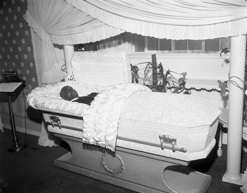 Deceased at Angelus Funeral Home, Los Angeles, 1960