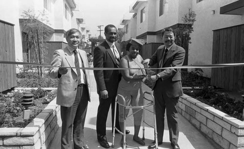 Central Freeway Housing Authority ribbon cutting ceremony, Los Angeles, 1986