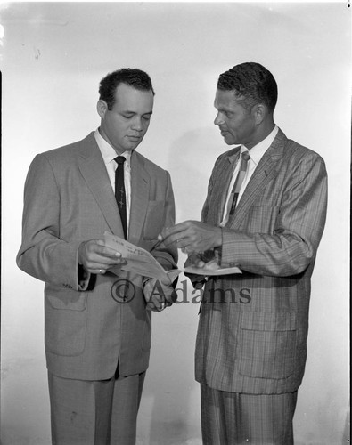 Men in discussion, Los Angeles, 1956