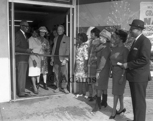 Ribbon Cutting, Los Angeles