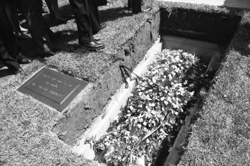 Sammy Davis Jr.'s grave and casket at Forest Lawn Memorial Park, Glendale, California,1990