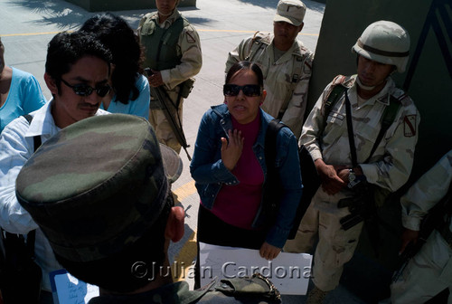 Military press briefing, Juárez, 2008