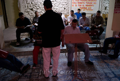 Preaching at the Rehab center, Juárez, 2008