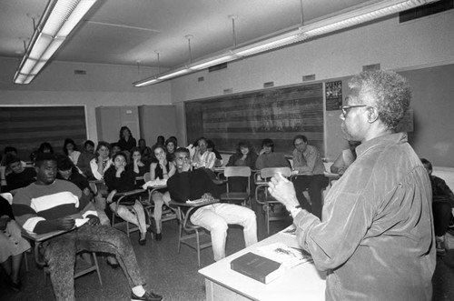 Gwendolyn Brooks reading from her works to university students, Los Angeles, 1989