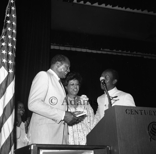 Bradley and Watson on stage, Los Angeles, 1982