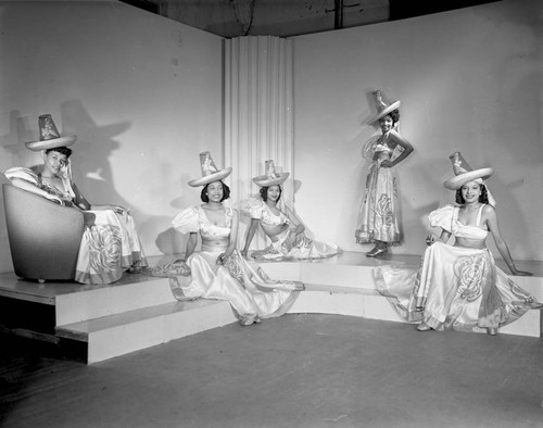 Aurora Greeley and Leroy Broomfield dancers posing together, Los Angeles, ca. 1948