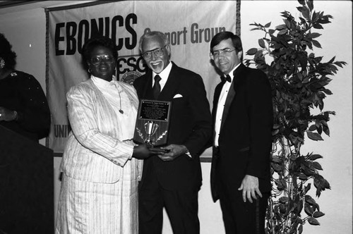 Rev. Thomas Kilgore being honored by the Ebonics Support Group, Los Angeles, 1985