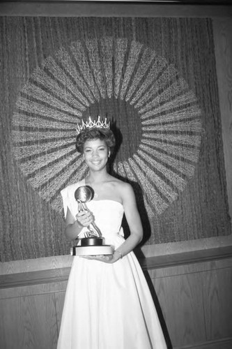 Woman holding an award at the 17th Annual NAACP Image Awards, Los Angeles, 1984