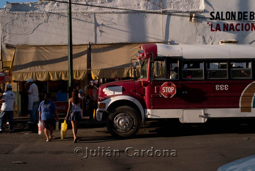 Women Crossing Street, Juárez, 2007