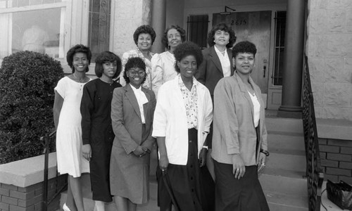 Alpha Gamma Omega Chapter, AKA scholarship program recipients posing together, Los Angeles, 1986