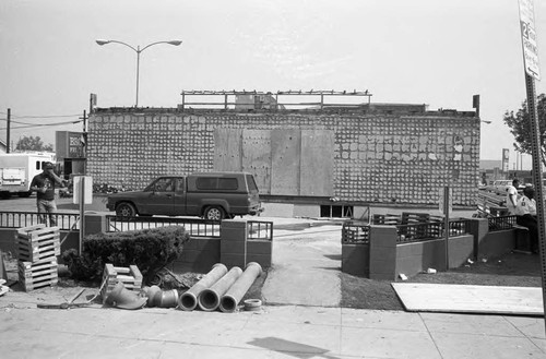 Broadway Federal Savings and Loan temporary headquarters under construction, Los Angeles, 1992