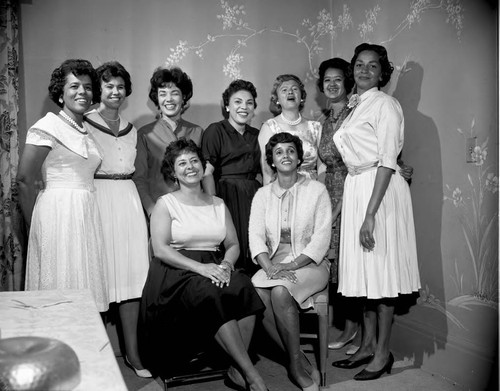 Group of 9 women, Los Angeles, 1962