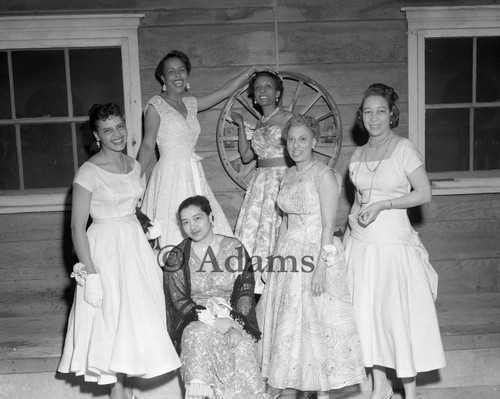 Women with Wheel, Los Angeles, 1955