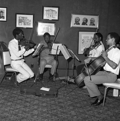 String quartet, Los Angeles, 1983