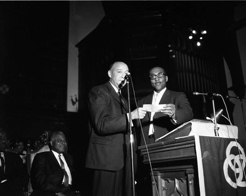 Reverend Brookins at podium, Los Angeles, 1961