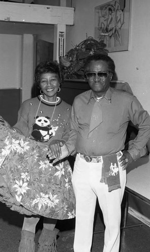 Van Meter Squares dancing group members posing together, Los Angeles, 1989