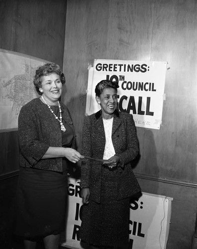 Women at 10th Council recall, Los Angeles, 1962