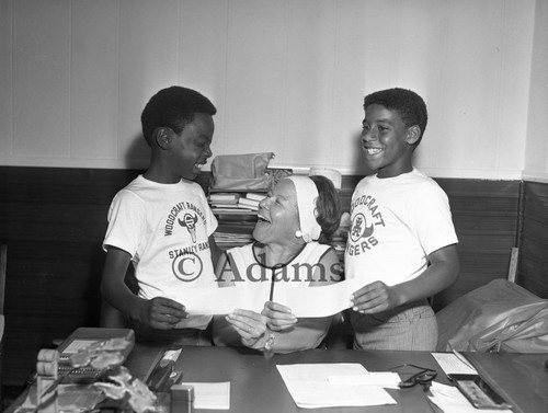 Boys Receive Checks, Los Angeles, 1970