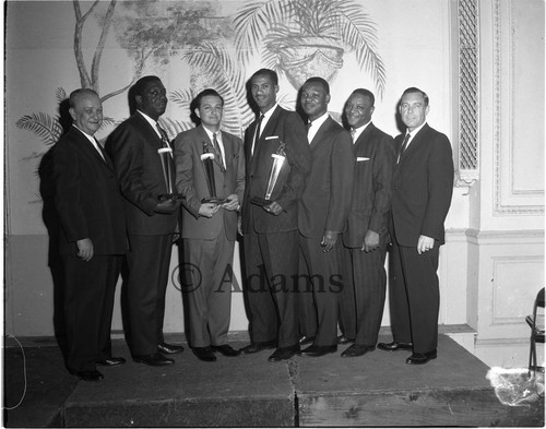 MTA Bus bowling team, Los Angeles, 1964