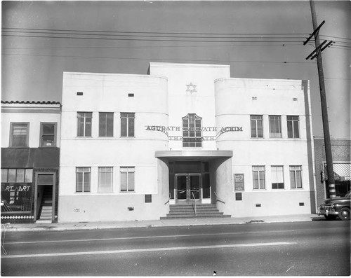 Temple, Los Angeles, ca. 1965