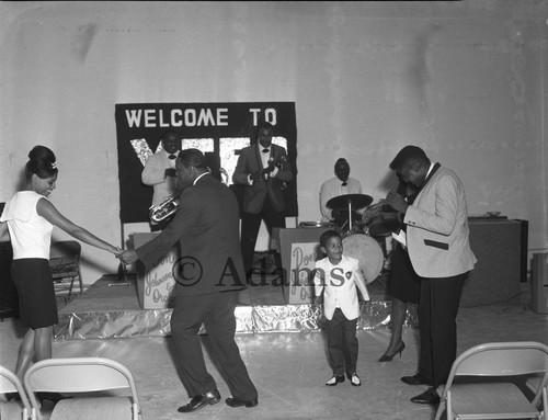 "Youth Night," Los Angeles, 1964